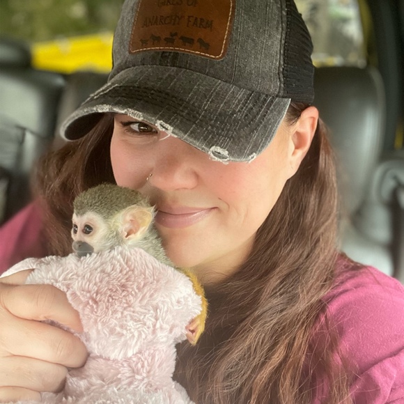 Meet your Posher, Niki - Picture 1 of 1